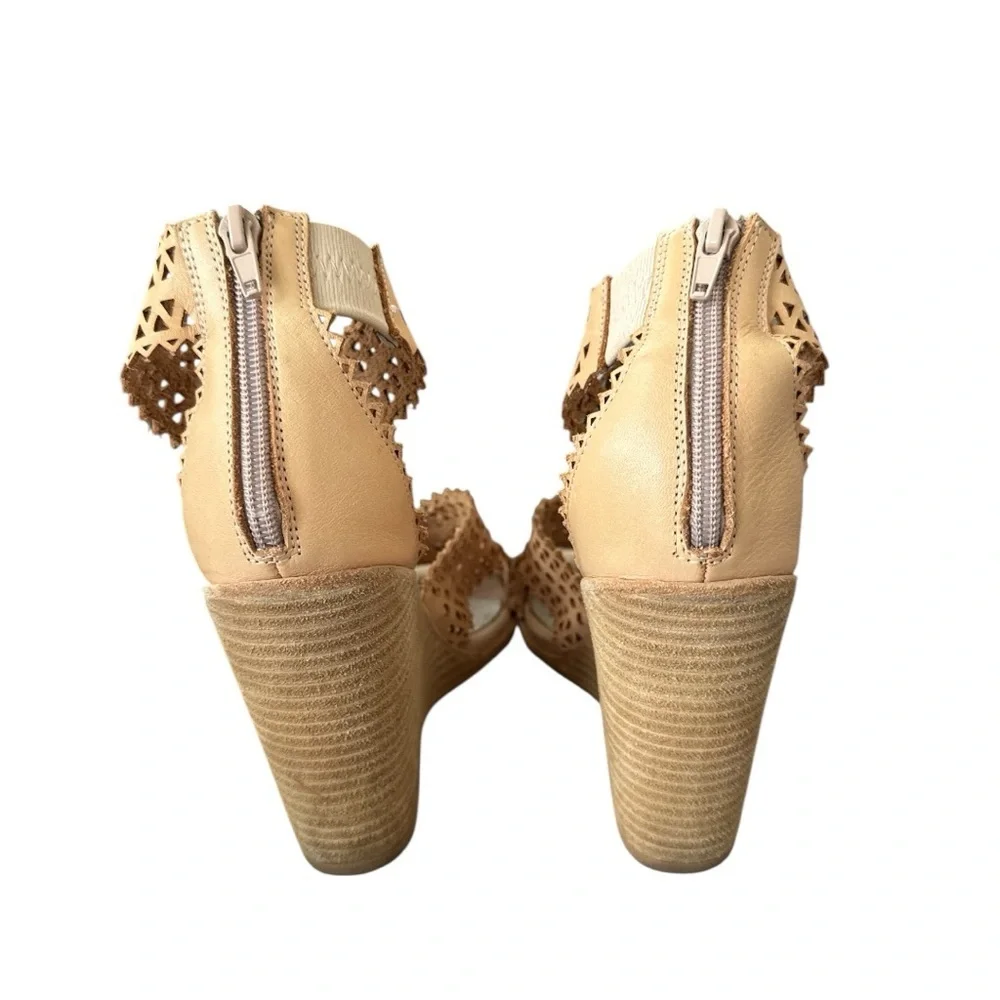 Jeffery Campbell Besante Wedge Sandal Size 8.5